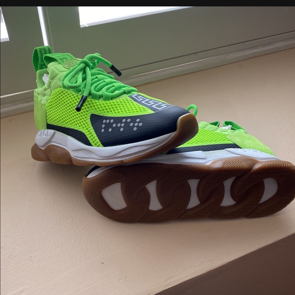 Versace Chain reaction sneaker’s. Lime green